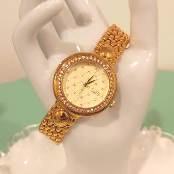 Burgi Crystal Diamond Pattern Watch – BUR170 - Picture 3 of 16